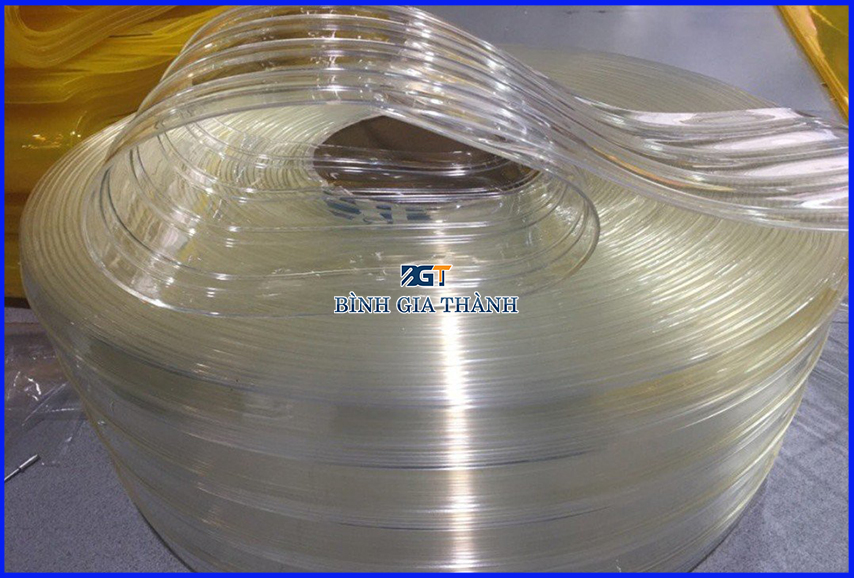 MÀN NHỰA SÓNG GÂN TRONG SUỐT