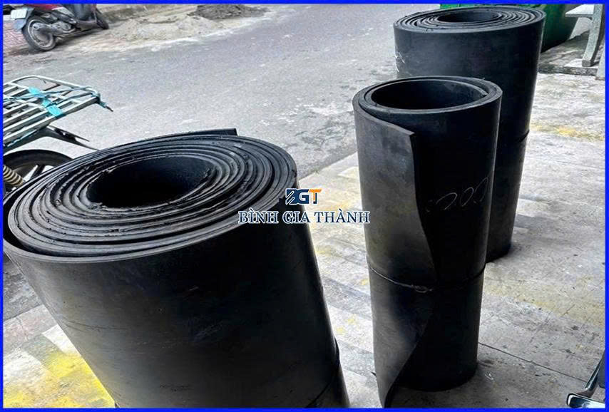 cao-su-bo-vai-trai-san-chiu-luc