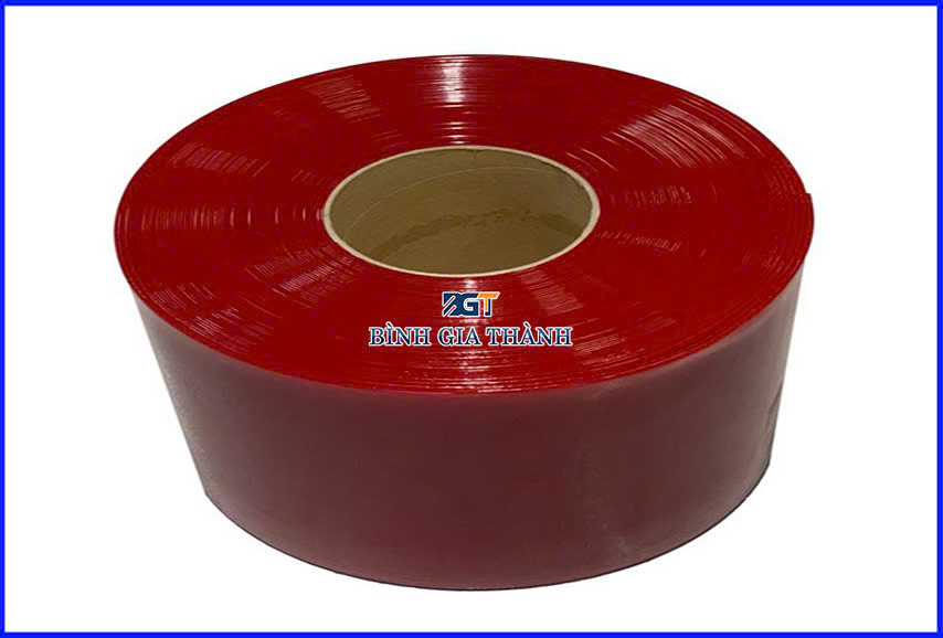 MÀN NHỰA PVC MÀU ĐỎ