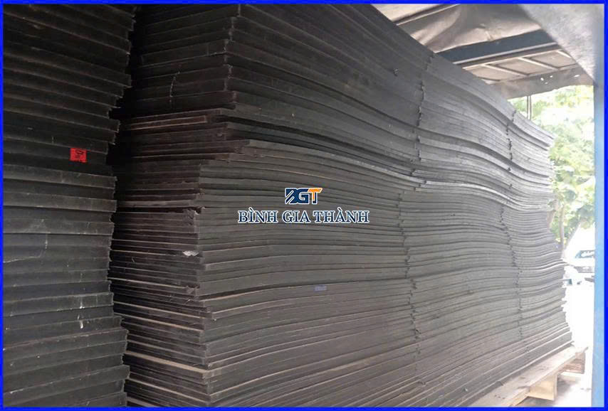 CAO SU TẤM DÀY 10mm x 1m x 2m CAO SU TẤM DÀY 10mm x 1m x 2m