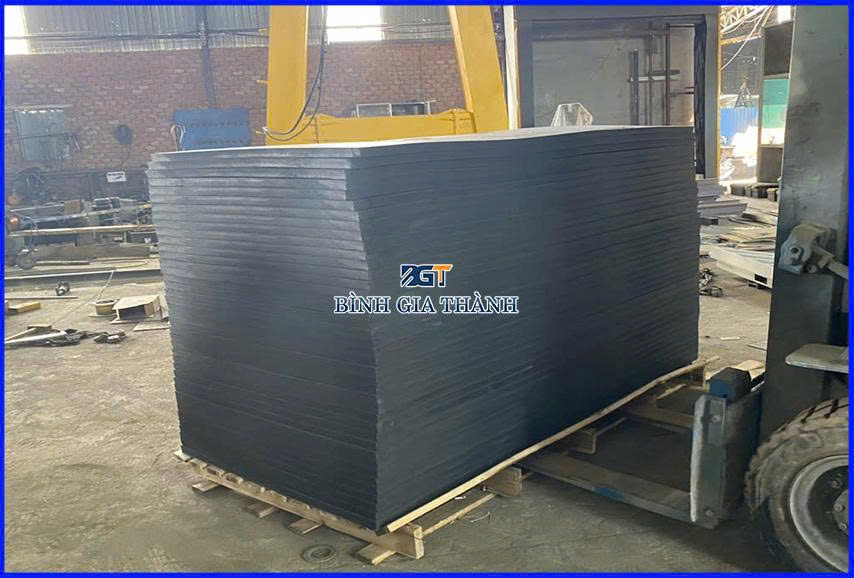 CAO SU TẤM DÀY 50mm x 1m x 2m CAO SU TẤM DÀY 50mm x 1m x 2m