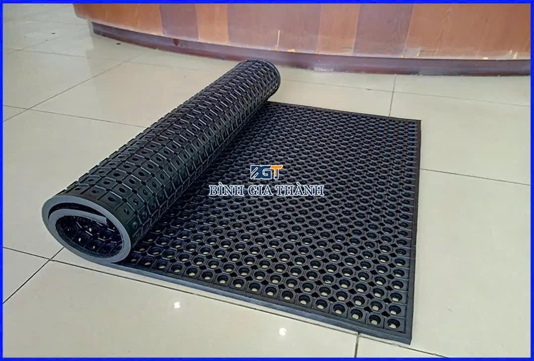 THẢM CAO SU THOÁT NƯỚC