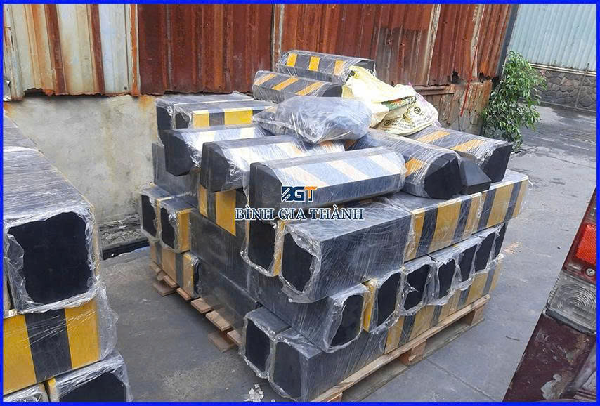 CAO SU GIẢM CHẤN (150mm x 200mm x 400mm)