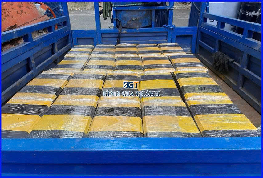 CAO SU GIẢM CHẤN ĐÚC CAO SU GIẢM CHẤN ĐÚC