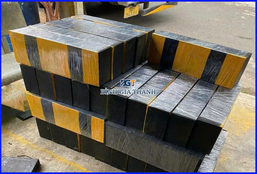 ĐỆM CAO SU CHỐNG VA ĐỆM CAO SU CHỐNG VA