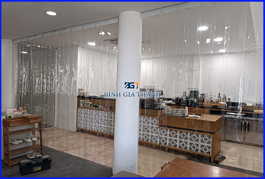 NHÀ CUNG CẤP MÀN NHỰA/ RÈM NHỰA PVC NHÀ CUNG CẤP MÀN NHỰA/ RÈM NHỰA PVC