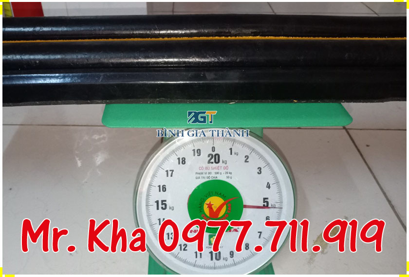 LEN CAO SU BẢO VỆ TƯỜNG LEN CAO SU BẢO VỆ TƯỜNG