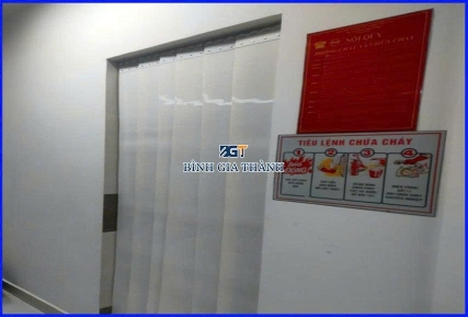 RÈM NHỰA PVC TRẮNG SỮA