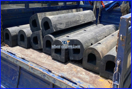 CAO SU CHỐNG VA ĐẬP CHỮ D