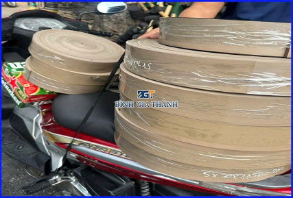 CAO SU TẤM CÓ BỐ CHỊU LỰC KÊ MÁY