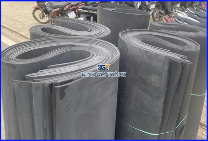 CAO SU XỐP MÀU ĐEN DẺO DAI