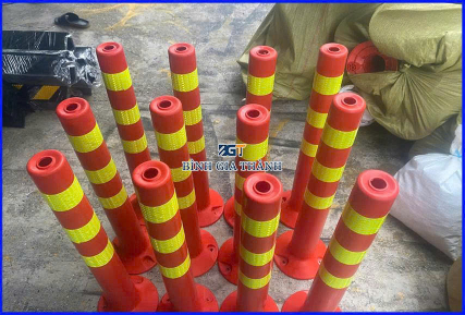 CỌC TIÊU PHÂN LÀN GIAO THÔNG NHỰA DẺO