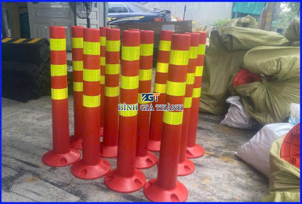 CỌC TIÊU PHÂN LÀN GIAO THÔNG NHỰA DẺO