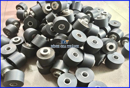 CỤC CAO SU TRÒN GIẢM CHẤN CHỐNG RUNG