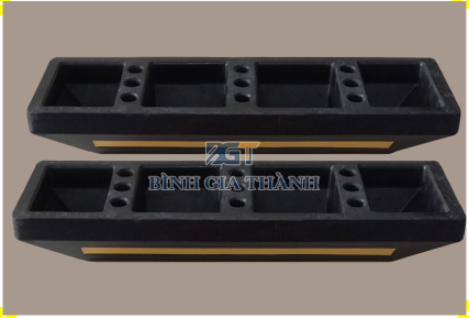 CỤC CHẶN BÁNH XE CAO SU CỐ ĐỊNH BGT