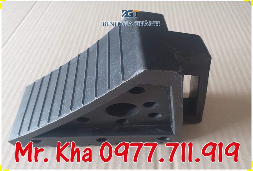 CỤC CHẶN LÙI XE DI ĐỘNG