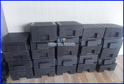 DỐC CAO SU VỈA HÈ