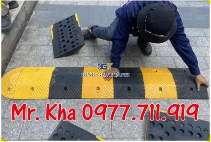  GỜ GIẢM TỐC BẰNG CAO SU 01 