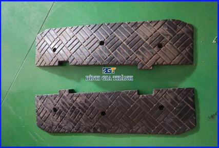 GỜ GIẢM TỐC CAO SU DÀNH CHO CONTAINER