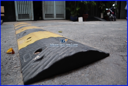 GỜ GIẢM TỐC CAO SU VÀ THÔNG TIN NHÀ CUNG CẤP CHẤT LƯỢNG