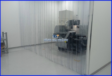 LẮP MÀN NHỰA PVC TẠI TPHCM