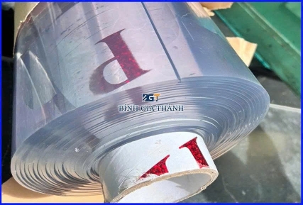 MÀN NHỰA PVC KHỔ LỚN