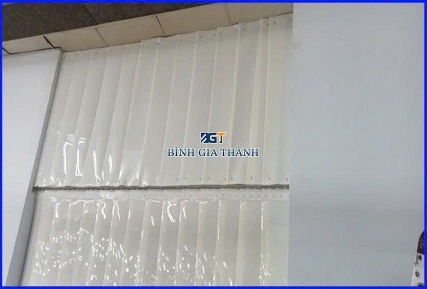 MÀN NHỰA PVC TRẮNG ĐỤC