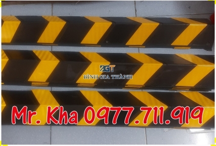 ỐP CỘT CAO SU PHẢN QUANG BGT