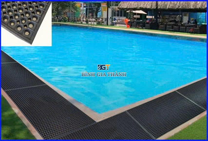 TẤM CAO SU CHỐNG TRƯỢT CHO HỒ BƠI