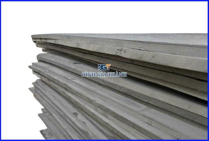 TẤM MÚT XỐP EVA MÀU ĐEN DÀY 10MM