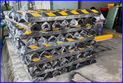 TẤM V CAO SU ỐP CỘT