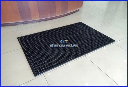 THẢM CAO SU CHỐNG TRƯỢT DẠNG LỔ