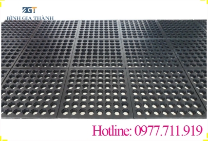 THẢM CAO SU LÓT SÀN CHỐNG TRƯỢT