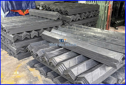 THANH ỐP CỘT CAO SU PHẢN QUANG - ỐP TƯỜNG CAO SU CHỐNG VA ĐẬP