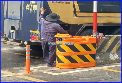 THÙNG GIẢM CHẤN NẠP CÁT