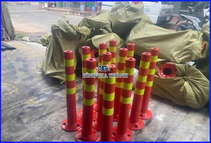 TRỤ CẢNH BÁO AN TOÀN ĐƯỜNG BỘ